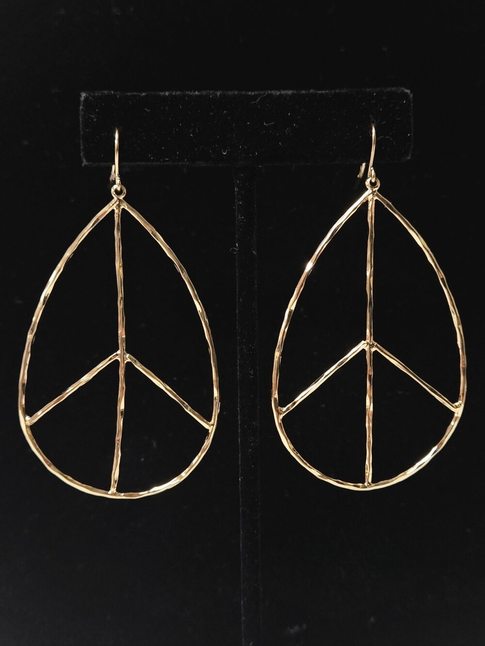 Leslie Curtis | Lilah Earrings